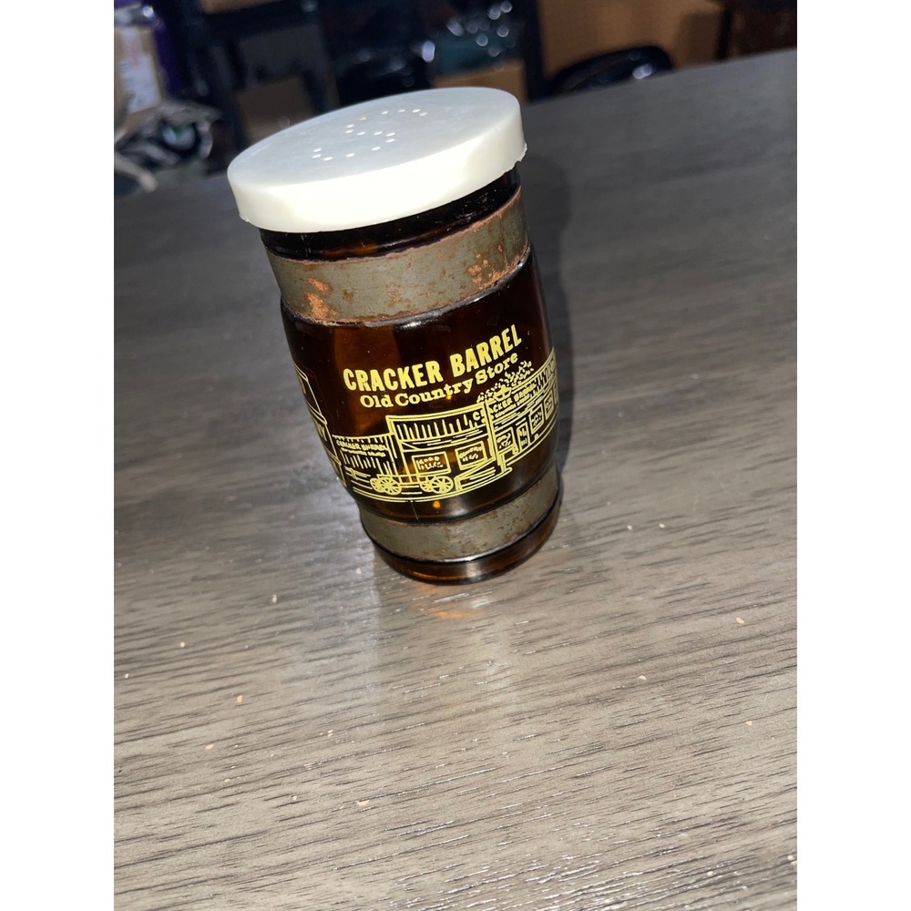 Cracker Barrel Brown Salt‎ Shaker Vintage Amber Glass Wood Handle